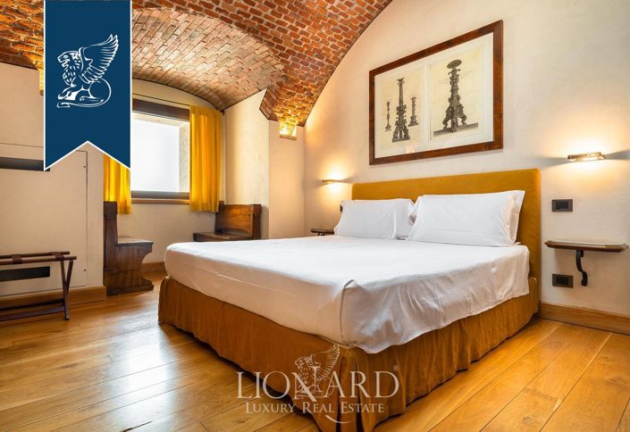 Image No.58-9 Bed Villa for sale