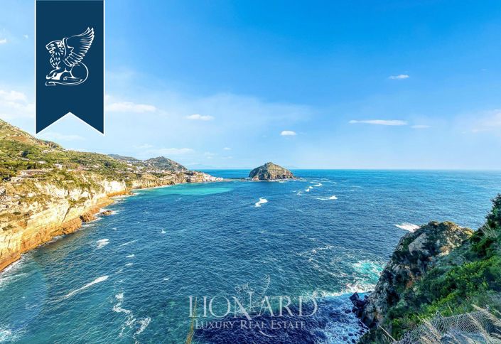 Image No.12-Un hôtel de 28 chambres à vendre à Forio