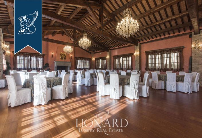 Image No.16-Ferme de 22 chambres à vendre à Monterchi