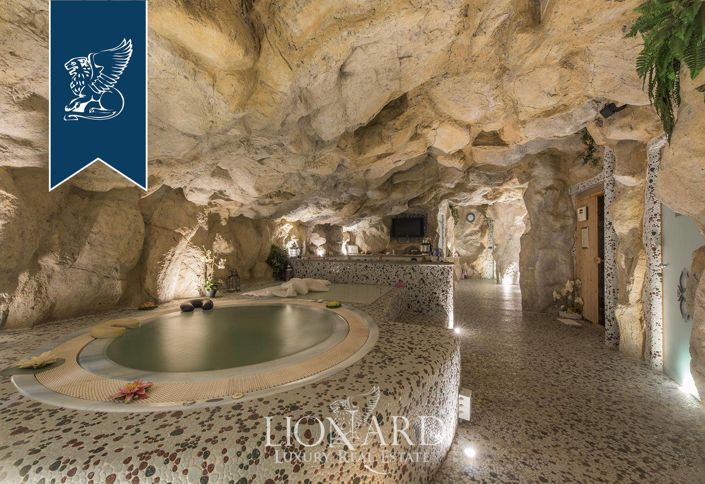 Image No.21-Ferme de 22 chambres à vendre à Monterchi