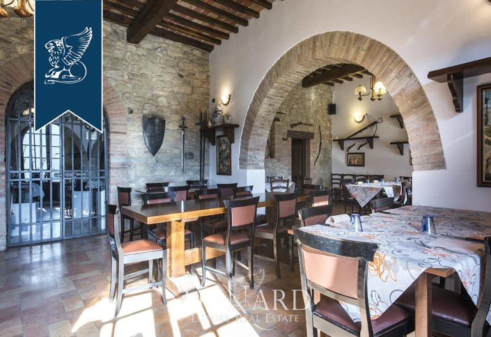 Image No.26-Ferme de 22 chambres à vendre à Monterchi