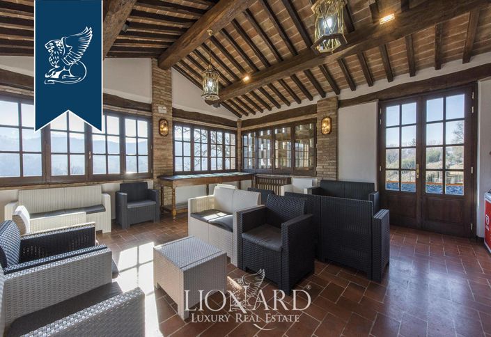 Image No.27-Ferme de 22 chambres à vendre à Monterchi