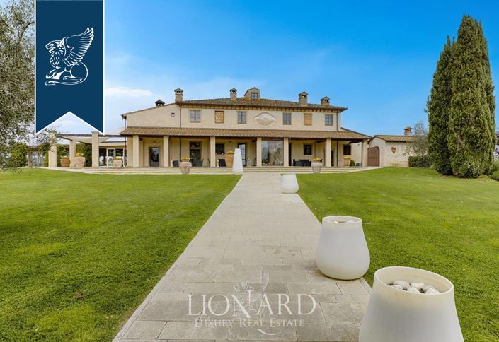 Image No.10-Ferme de 15 chambres à vendre à Pontedera