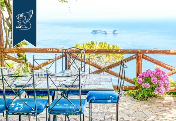 Image No.3-Villa de 7 chambres à vendre à Sorrento