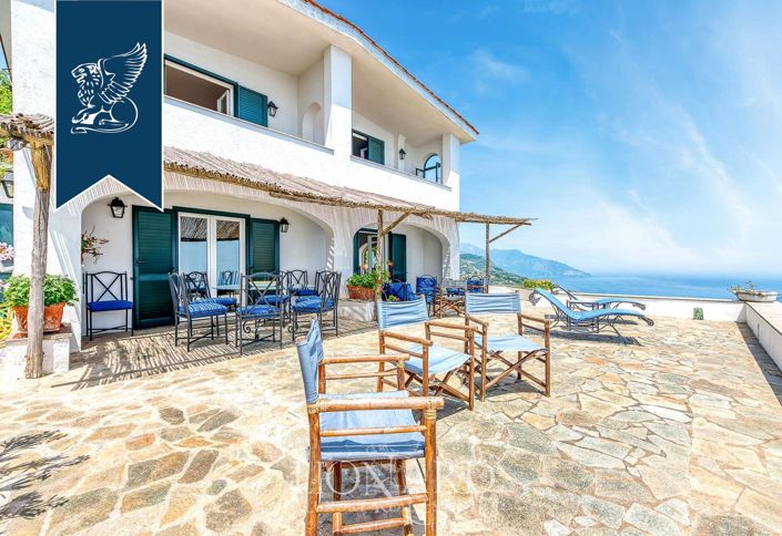 Image No.4-Villa de 7 chambres à vendre à Sorrento