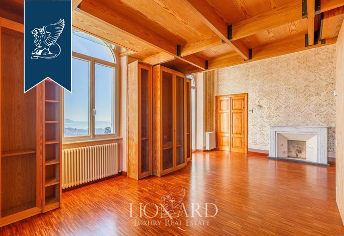 Image No.40-5 Bed Villa for sale