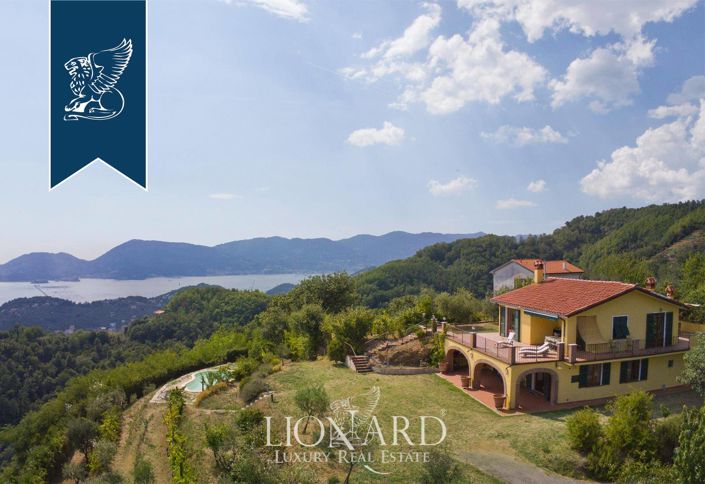 Image No.1-3 Bed Villa for sale