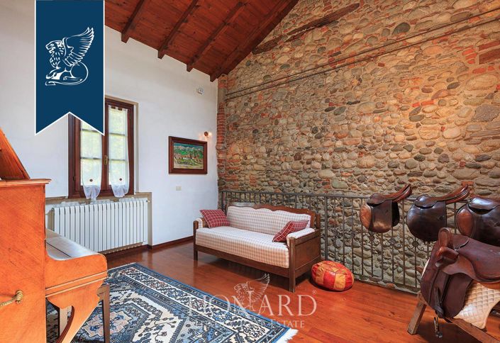 Image No.29-Ferme de 13 chambres à vendre à Novara