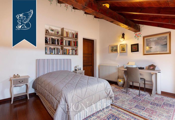 Image No.31-Ferme de 13 chambres à vendre à Novara