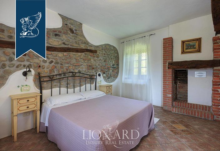 Image No.34-Ferme de 13 chambres à vendre à Novara