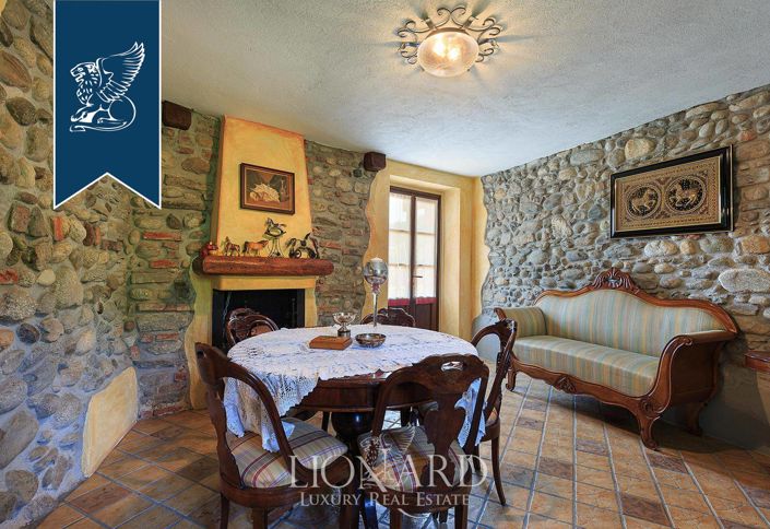 Image No.36-Ferme de 13 chambres à vendre à Novara