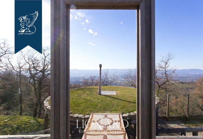 Image No.23-5 Bed Farmhouse for sale