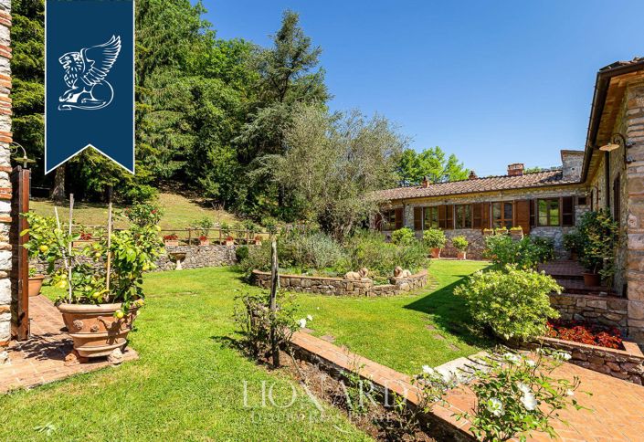 Image No.33-12 Bed Country House for sale