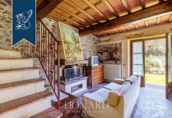 Image No.47-12 Bed Country House for sale