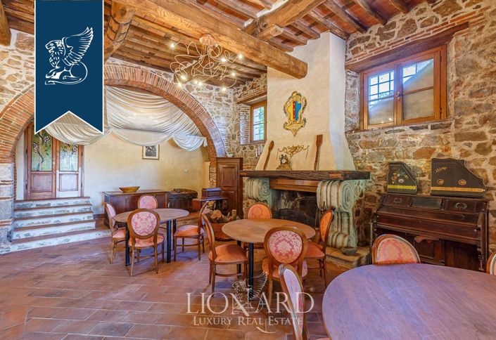 Image No.60-12 Bed Country House for sale