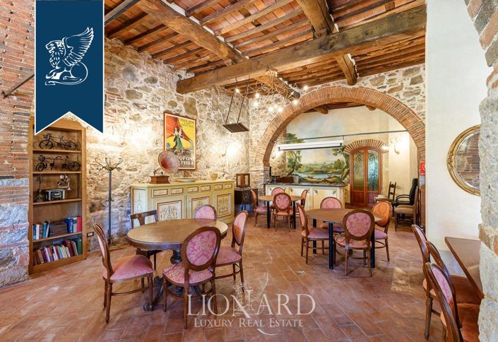 Image No.61-12 Bed Country House for sale