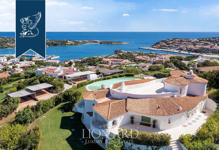 Image No.1-7 Bed Villa for sale