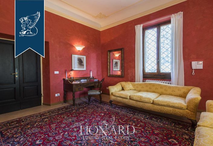 Image No.33-8 Bed Villa for sale