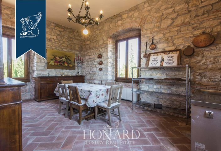 Image No.34-8 Bed Villa for sale