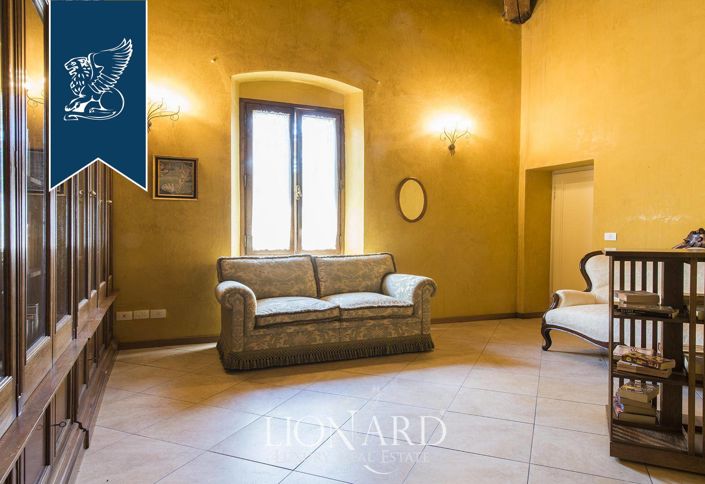 Image No.36-8 Bed Villa for sale