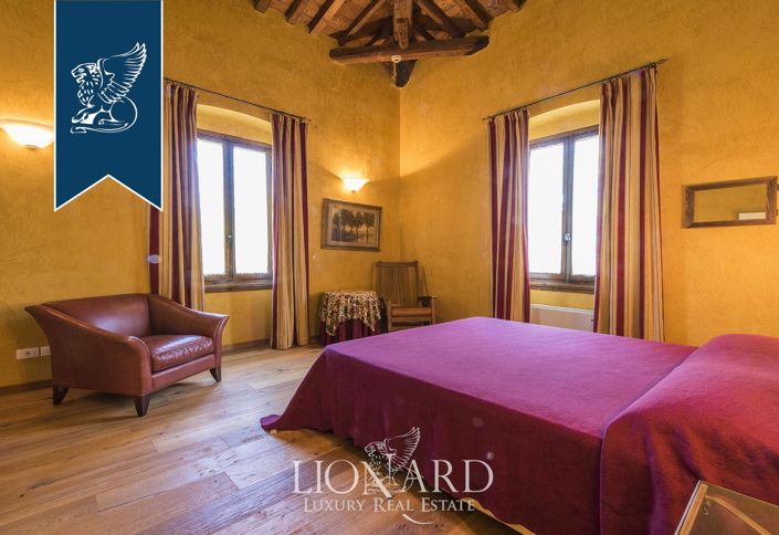 Image No.41-8 Bed Villa for sale