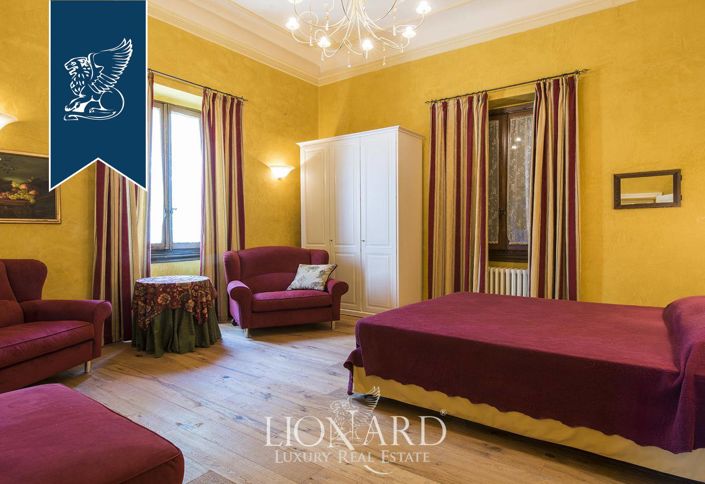 Image No.46-8 Bed Villa for sale