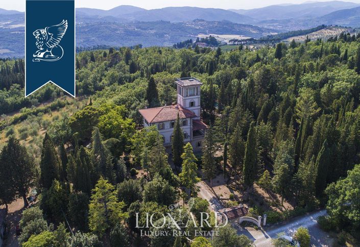 Image No.54-8 Bed Villa for sale