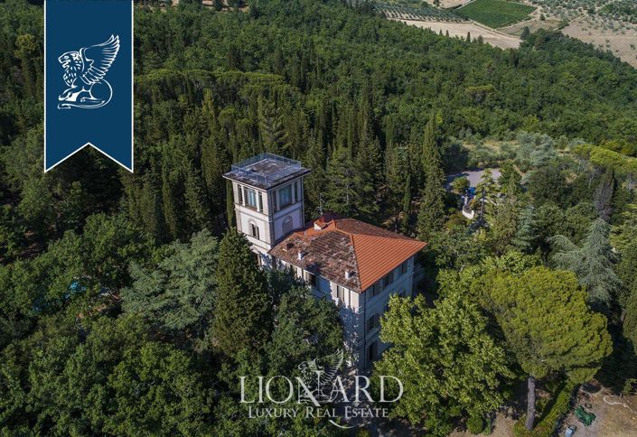 Image No.55-8 Bed Villa for sale