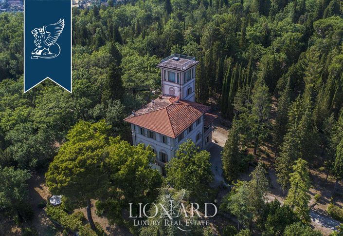 Image No.56-8 Bed Villa for sale