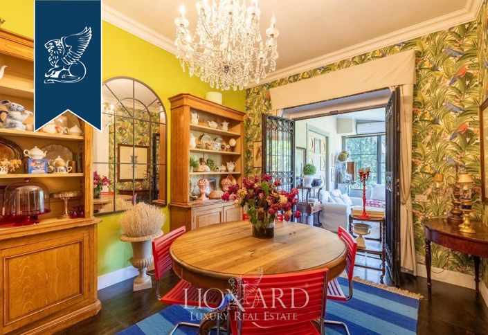 Image No.18-8 Bed Villa for sale