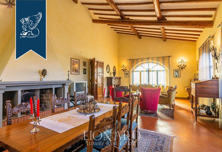 Image No.23-Villa de 5 chambres à vendre à Scandicci