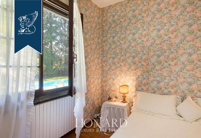 Image No.36-5 Bed Villa for sale