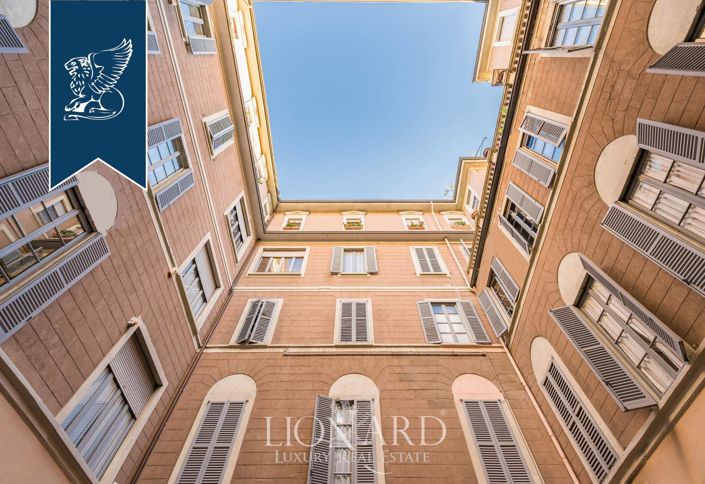 Image No.32-2 Bed Apartment for sale