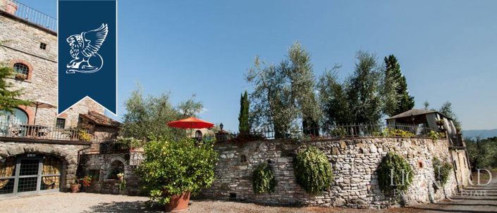 Image No.7-6 Bed Country House for sale