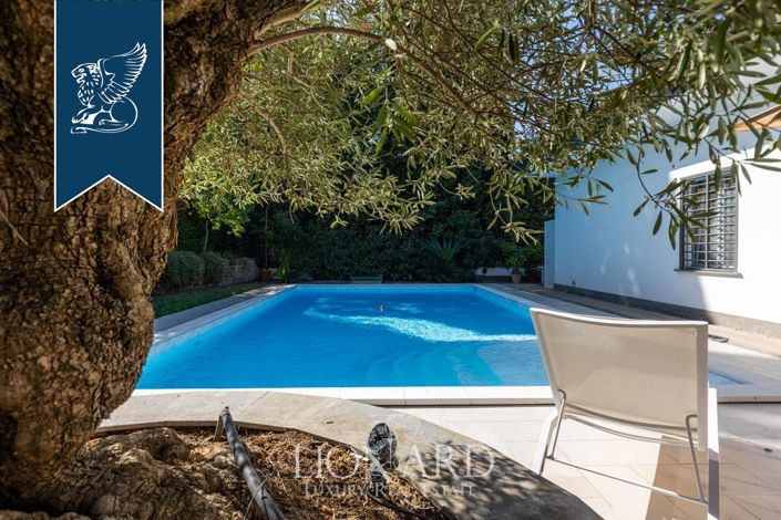 Image No.3-6 Bed Villa for sale