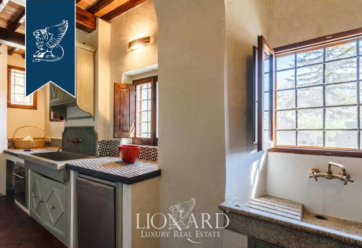 Image No.25-2 Bed Villa for sale