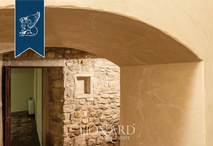 Image No.30-2 Bed Villa for sale