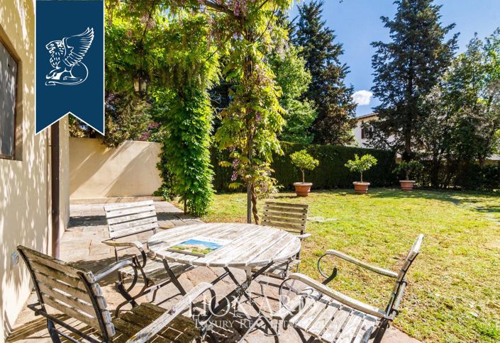 Image No.6-2 Bed Villa for sale