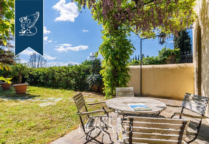 Image No.8-2 Bed Villa for sale