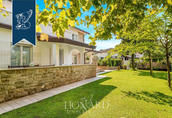 Image No.33-5 Bed Villa for sale