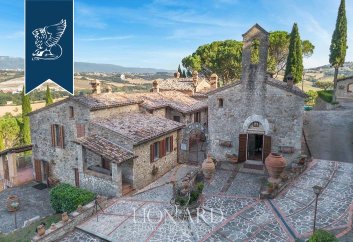 Image No.10-Villa de 8 chambres à vendre à Todi