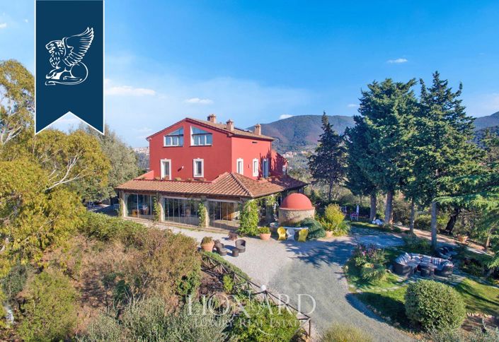 Image No.6-10 Bed Villa for sale