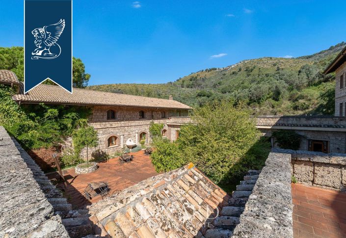 Image No.8-35 Bed Hotel for sale