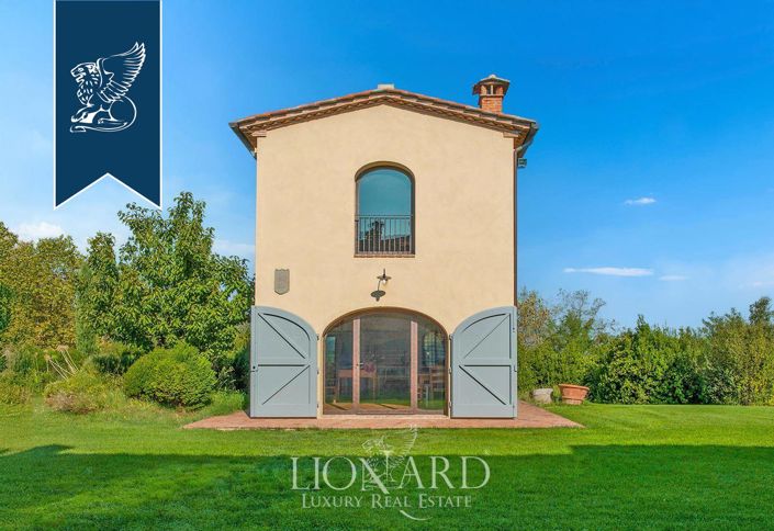 Image No.11-6 Bed Villa for sale