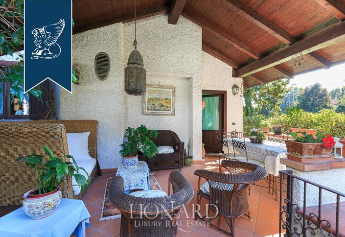 Image No.7-4 Bed Villa for sale