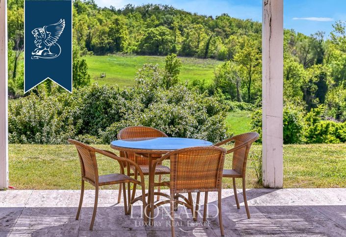 Image No.18-Villa de 6 chambres à vendre à Sarteano