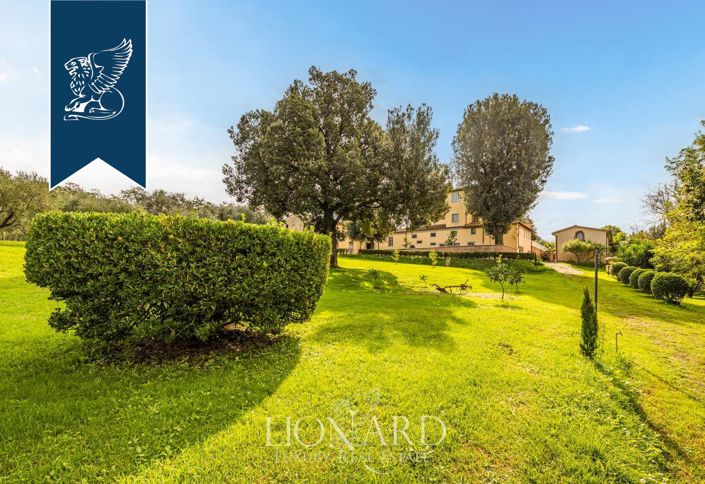 Image No.16-15 Bed Villa for sale