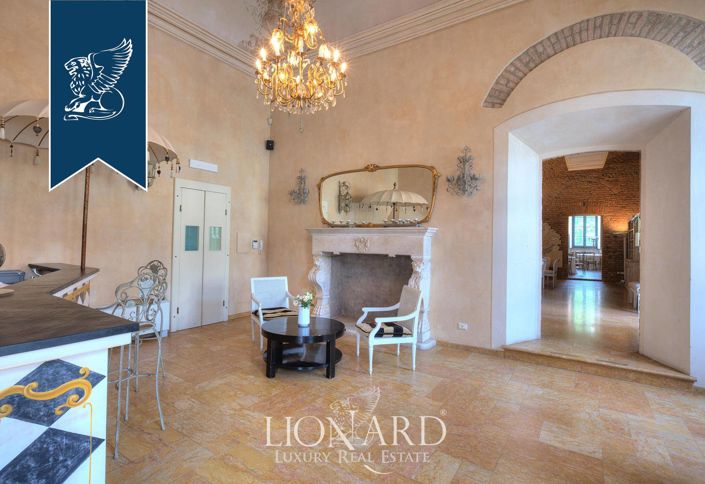 Image No.31-20 Bed Property for sale