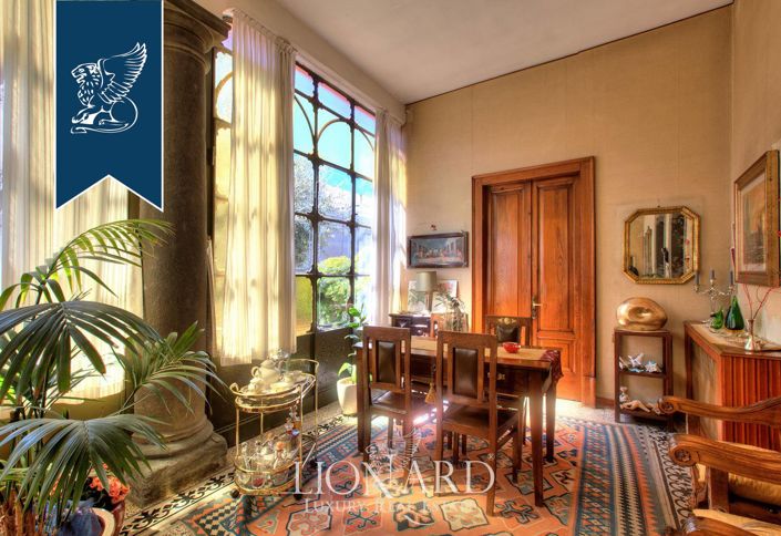 Image No.3-6 Bed Villa for sale