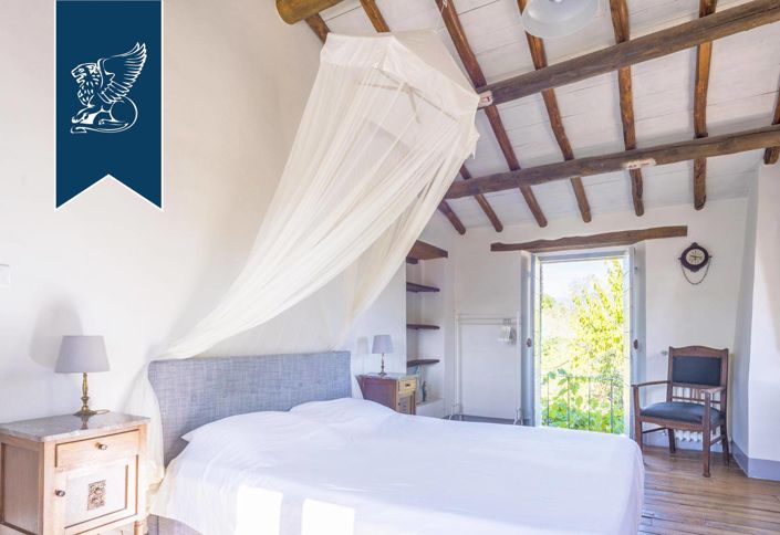 Image No.24-7 Bed Villa for sale